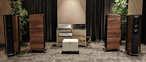 Sound of Heaven og Hifisentralen med minimesse i Drammen